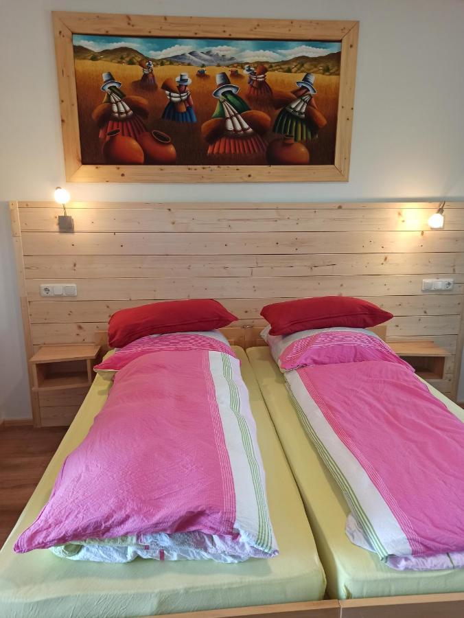 Hinterzhof Max Motel المظهر الخارجي الصورة