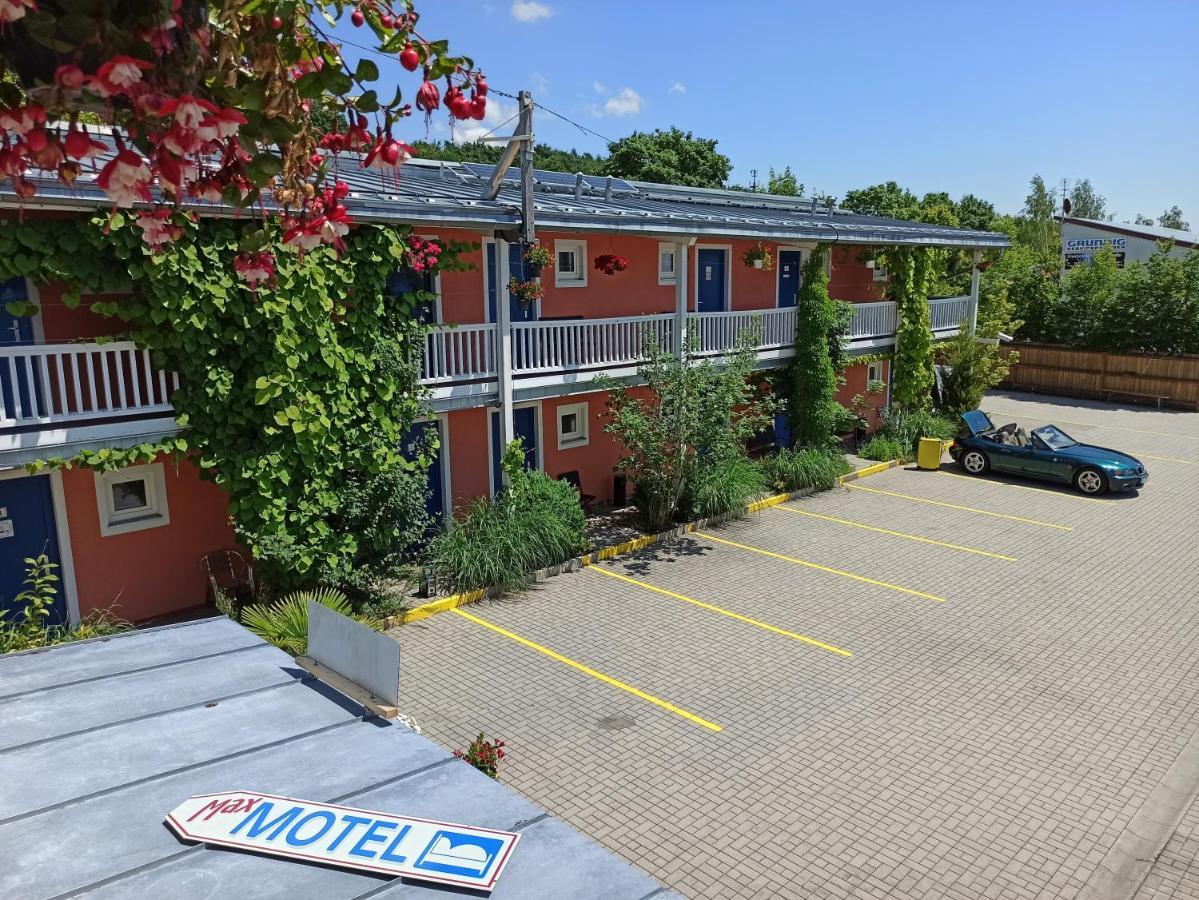 Hinterzhof Max Motel المظهر الخارجي الصورة