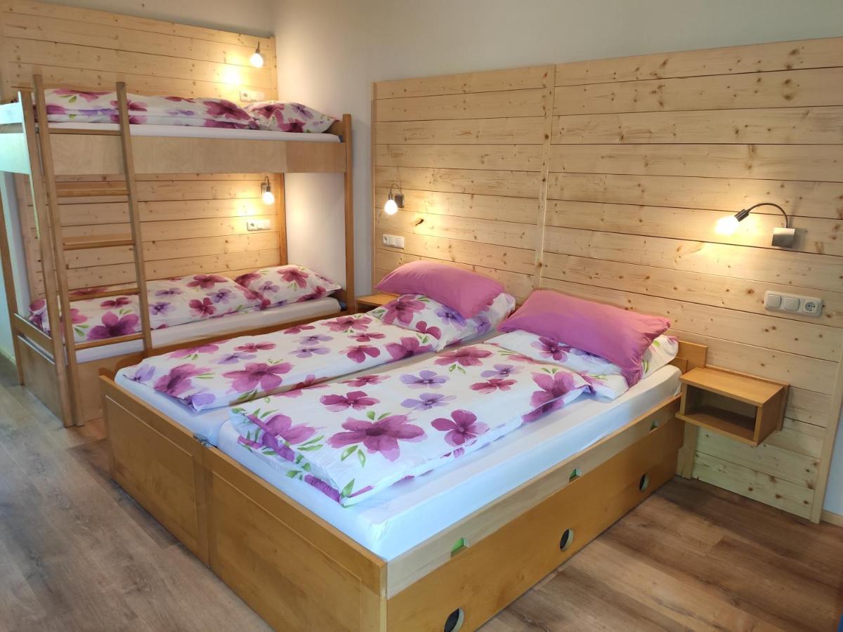 Hinterzhof Max Motel المظهر الخارجي الصورة