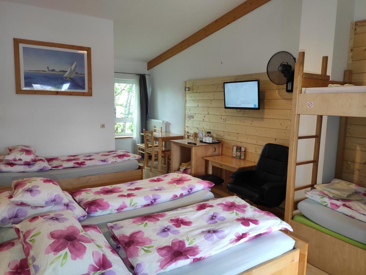 Hinterzhof Max Motel المظهر الخارجي الصورة