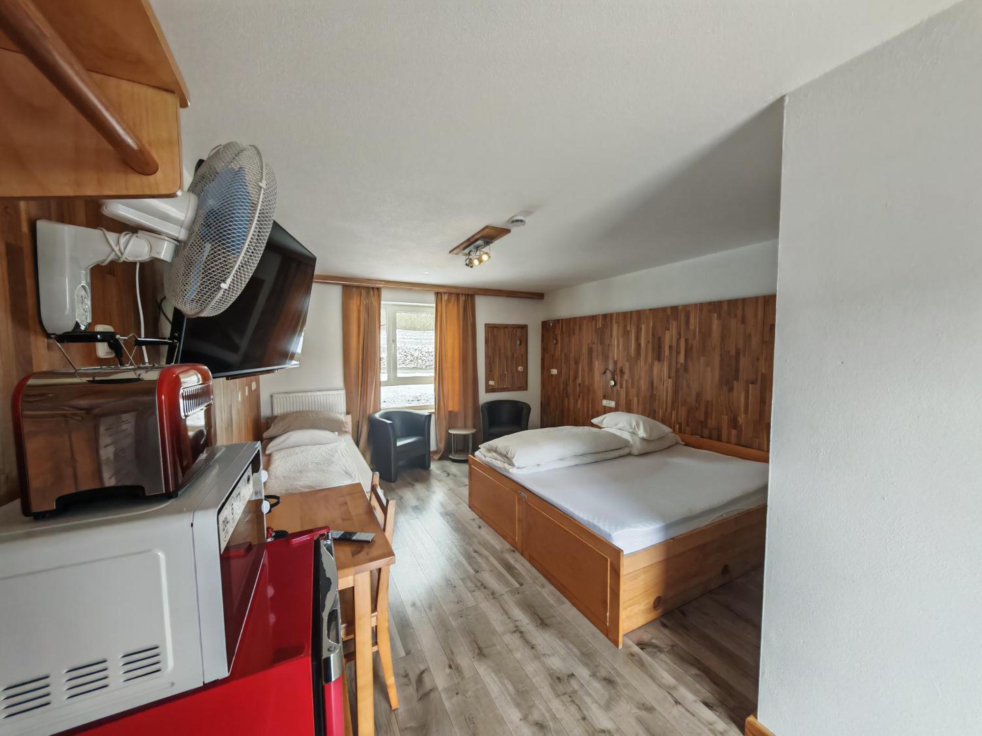 Hinterzhof Max Motel المظهر الخارجي الصورة