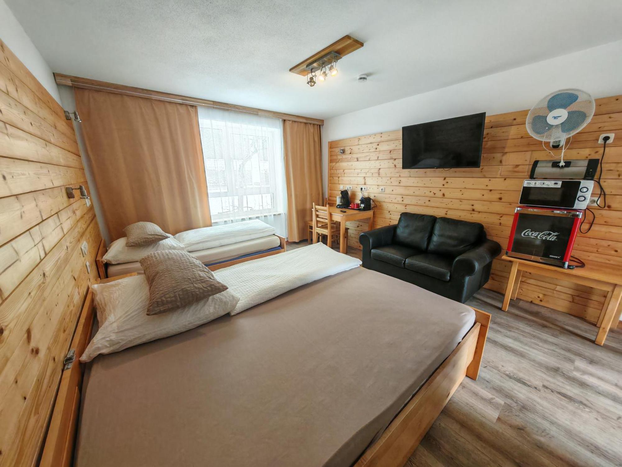 Hinterzhof Max Motel المظهر الخارجي الصورة